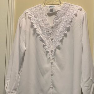 Vintage Ship ‘N  Shore White Blouse